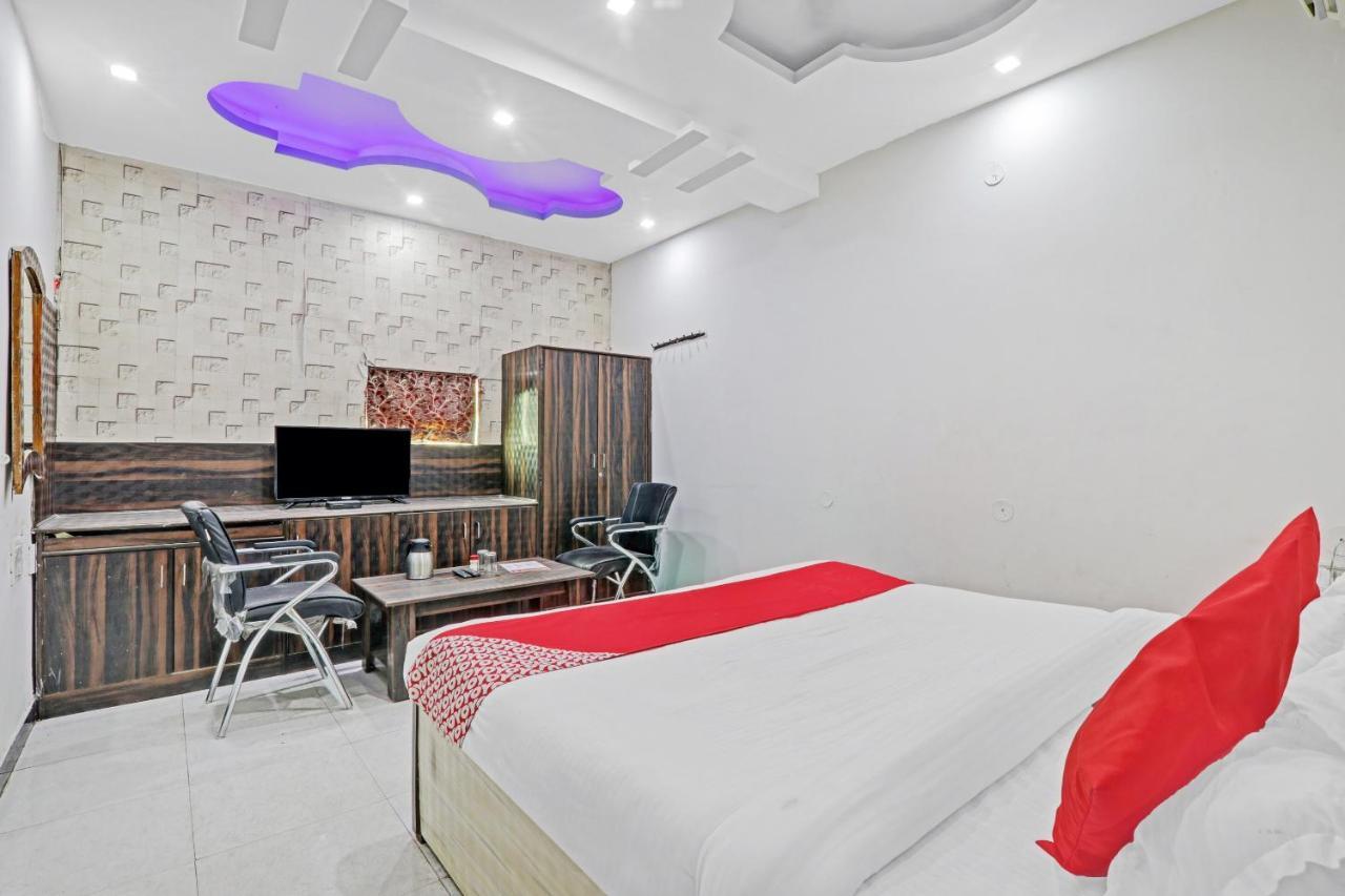 OYO 27695 Hotel Relation Kanpur Esterno foto