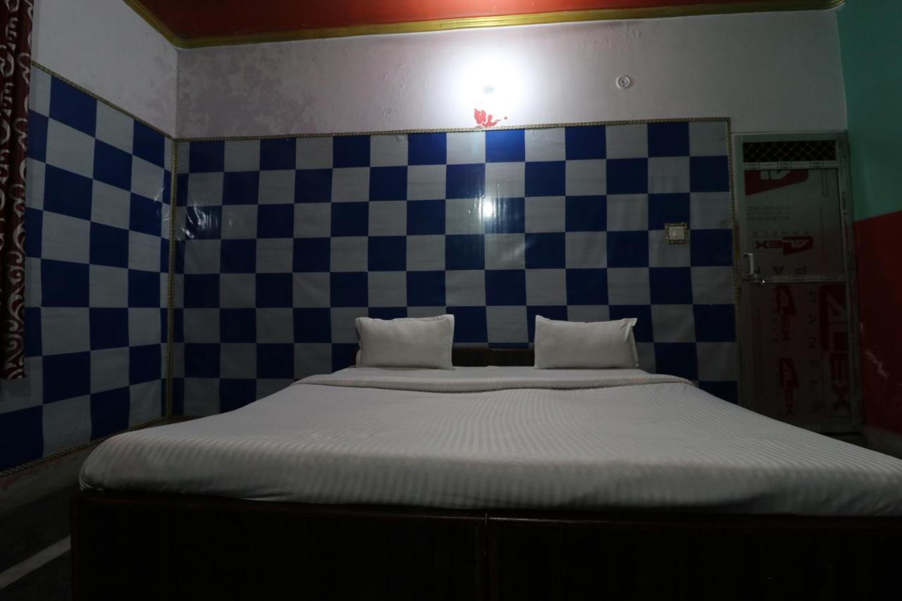 OYO 27695 Hotel Relation Kanpur Esterno foto