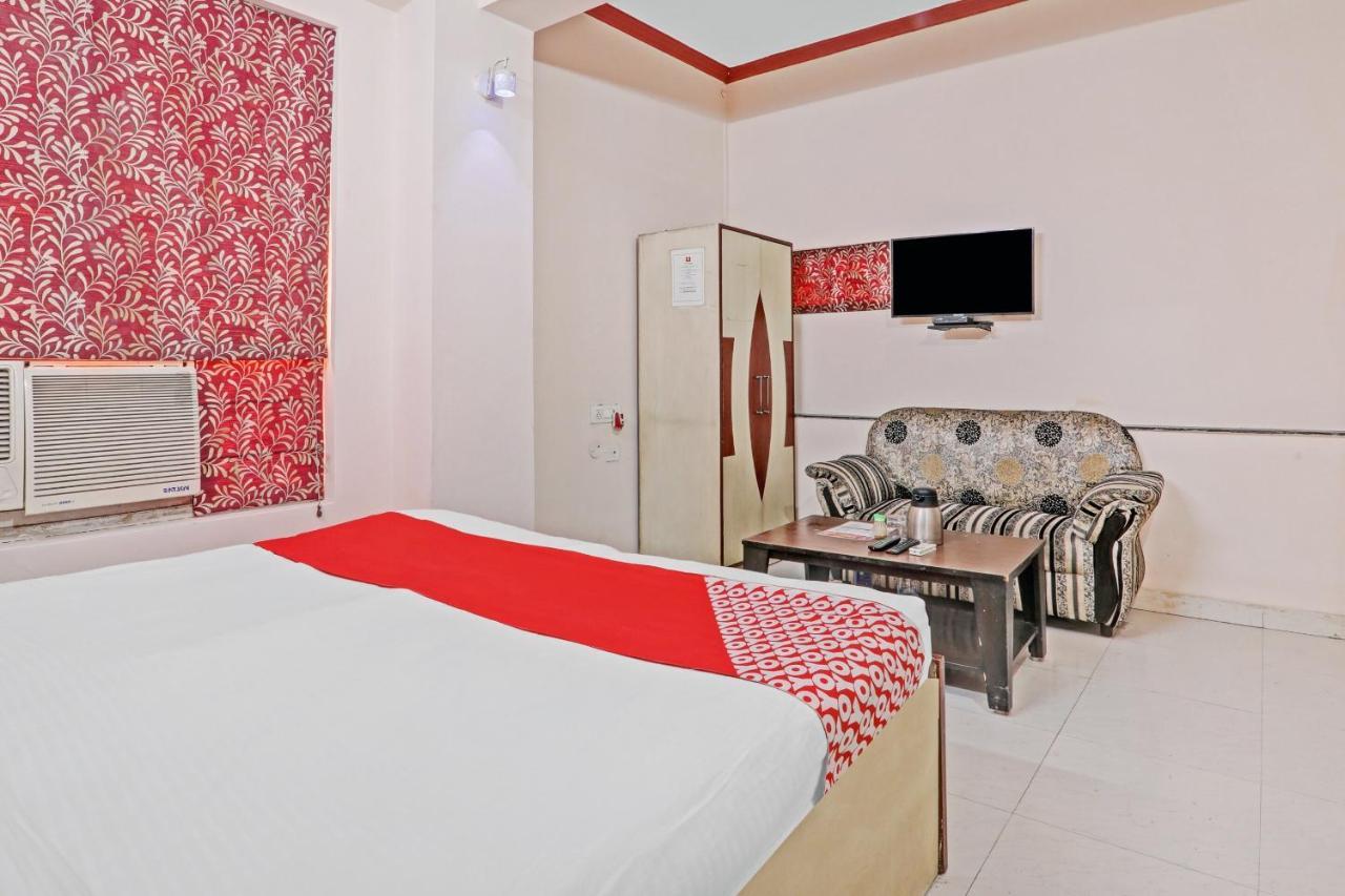 OYO 27695 Hotel Relation Kanpur Esterno foto