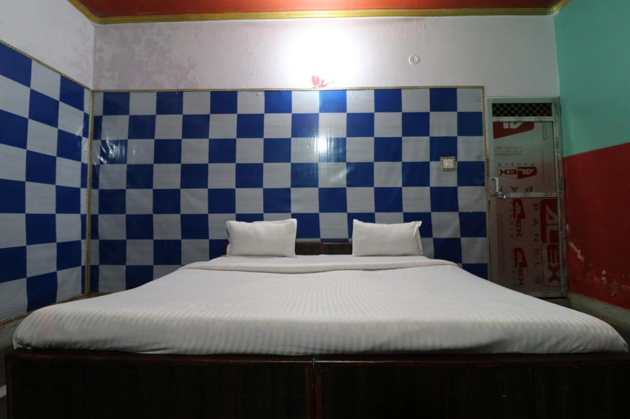 OYO 27695 Hotel Relation Kanpur Esterno foto