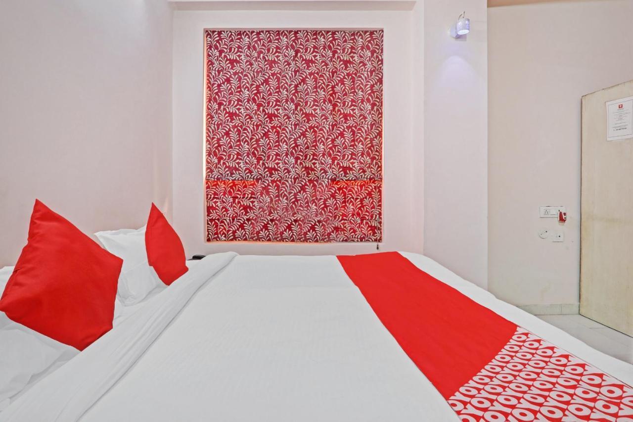OYO 27695 Hotel Relation Kanpur Esterno foto