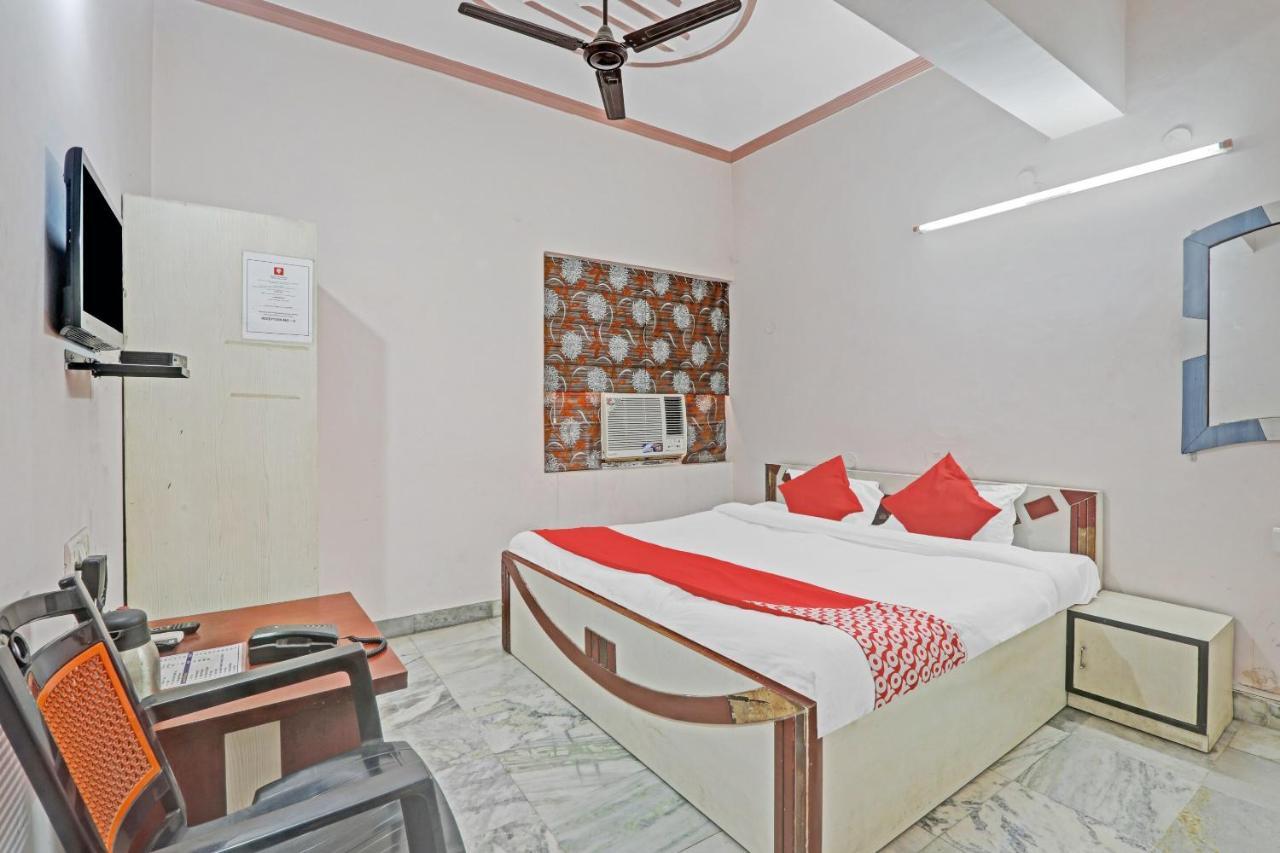 OYO 27695 Hotel Relation Kanpur Esterno foto