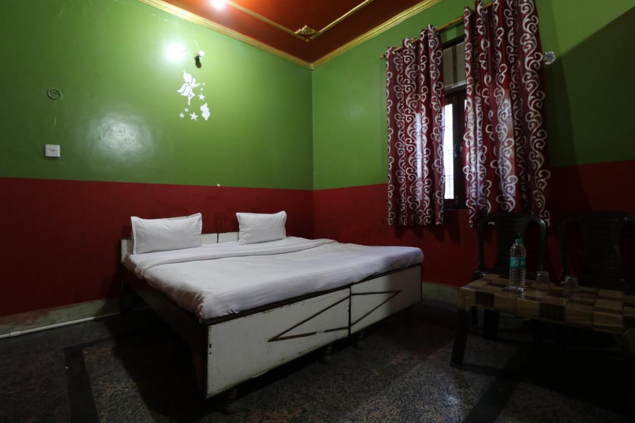 OYO 27695 Hotel Relation Kanpur Esterno foto