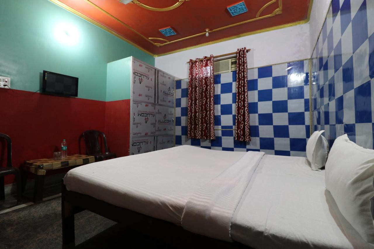 OYO 27695 Hotel Relation Kanpur Esterno foto