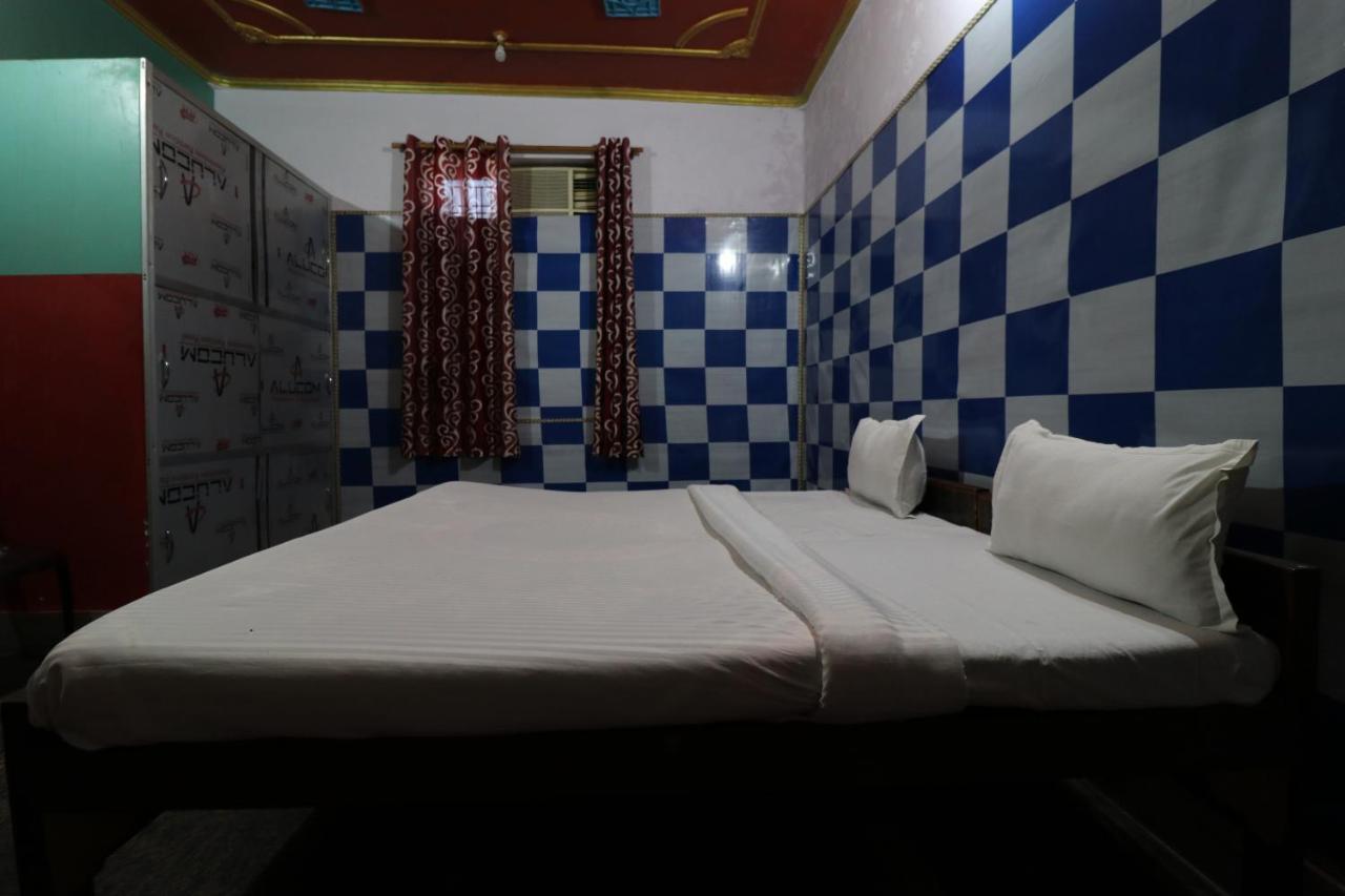 OYO 27695 Hotel Relation Kanpur Esterno foto